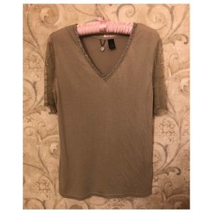 Boutique Top with Embellished Sleeves and Collar!